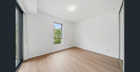 Modern Apartment in Tranquil Setting ** Available Now ** - Photo 3