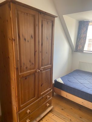 4 Bed Flat, Victor Court, NG7 - Photo 1