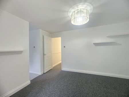 Mandeville Court, Chingford, E4, Property for rent - Photo 3
