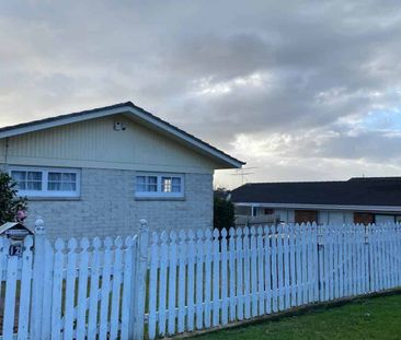 3 spacious bedrooms - Henderson - Photo 3