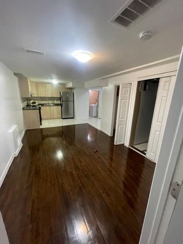 For Lease - 27 Greenleaf Terrace Unit# Basement, Toronto, Ontario - Photo 2