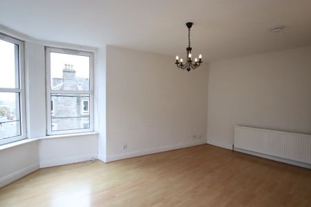 Lochee Road, Dundee City Centre - Photo 2