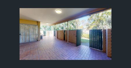 Close to everything you need - Photo 4