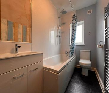 2 bedroom terraced house to rent - Photo 6