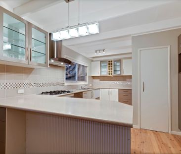 Family Living with Pool in Prime Buderim Location - Photo 5