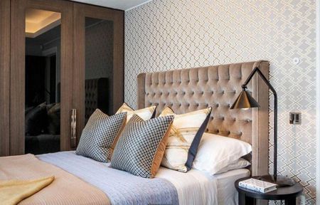 3 bedroom flat to rent - Photo 4