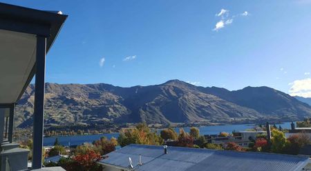 14C Matai Road, Wanaka, 3 Bedroom Townhouse, Stunning views + sunshine! - Photo 2