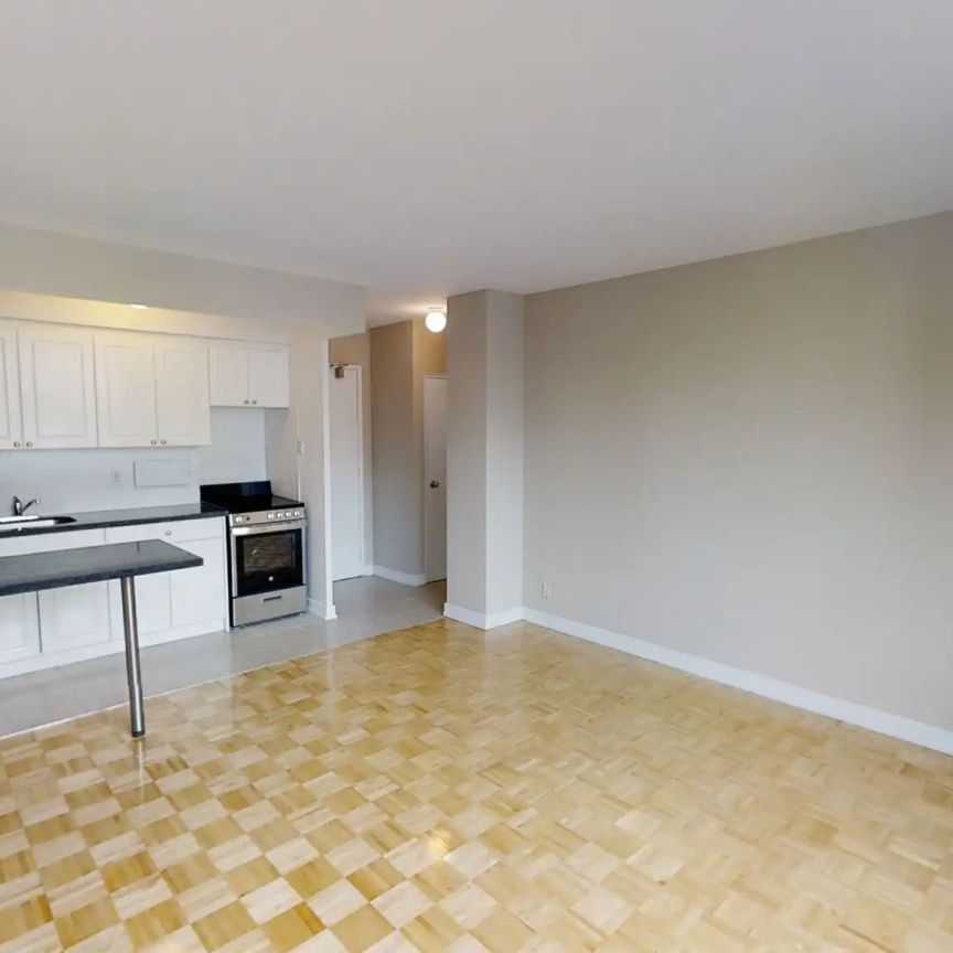 730 Ontario Street — 2 Bedroom - Photo 1