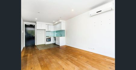 Modern Apartment Living Moments from Riversdale Road - Photo 4