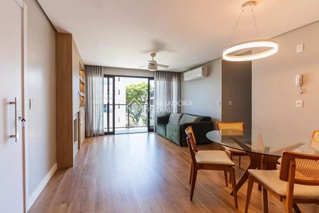 Apartamento com 3 quartos e 104m² para alugar em Rio Branco, Porto Alegre. - Foto 4