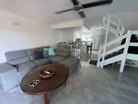 Trinity Beach - Photo 2