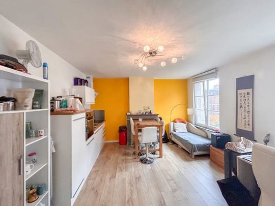 Appartement te huur - Photo 1