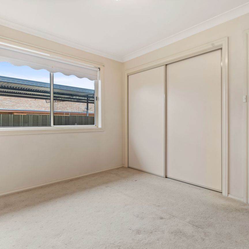 74 Travers Street Wagga Wagga NSW - Photo 1