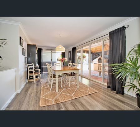 8 Westonia Link, Baldivis, WA 6171 - Photo 2