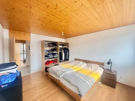 Appartement traversant de 3 pièces avec balcon et ascenseur - Photo 5