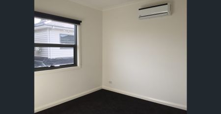 Upmarket Townhouse! - Photo 5