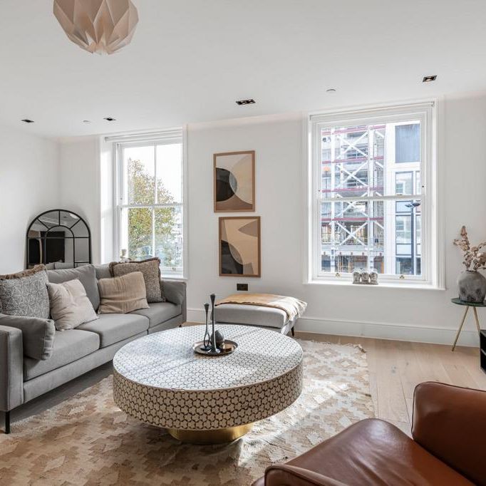 2 bedroom flat to rent - Photo 1