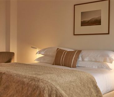 5 bedroom penthouse to rent - Photo 2