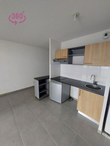 Location Appartement 2 pièces 44m² VILLENEUVE TOLOSANE 31270 - Photo 2