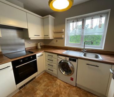 2 bedroom Flat To Let Total Size: 636 SQ FT - Photo 6