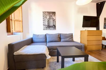 Carrer dels Manyans, Valencia, Valencian Community 46001 - Photo 5