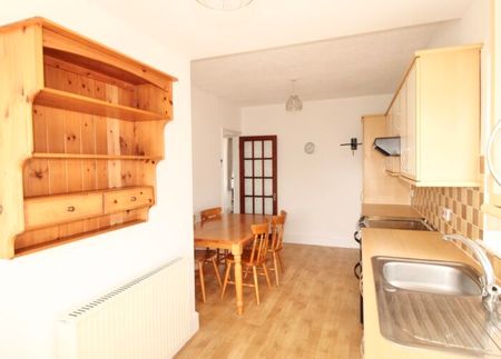 1 bedroom upper floor maisonette to rent - Photo 3