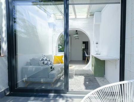 Carrer de les Balears, Barcelona, Catalonia 08023 - Photo 3