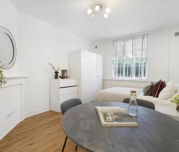 Studio to rent - Photo 2