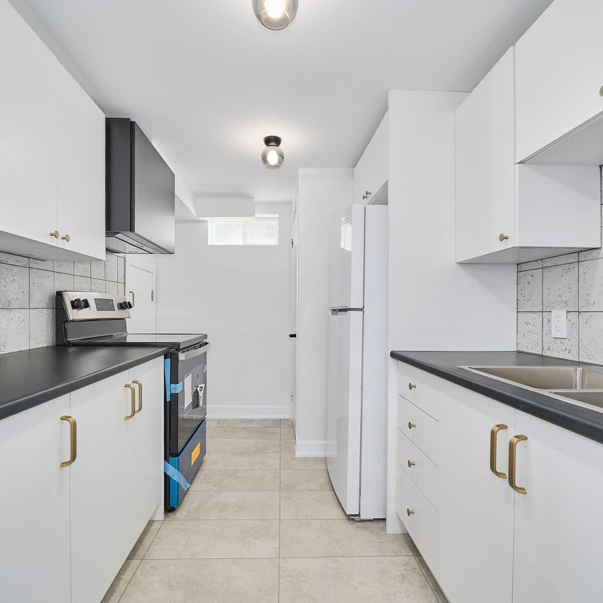 For Lease - 111 Riverside Drive, Oshawa, Ontario - Photo 1