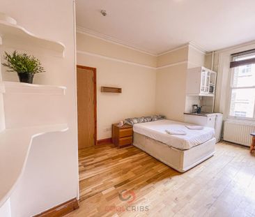 Studio to rent - Photo 5