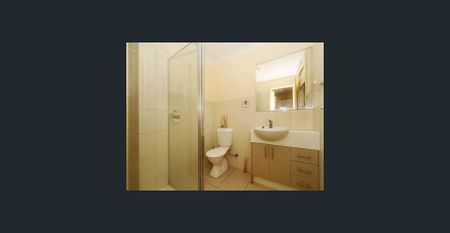 Modern 1 Bedroom + Study Front Unit In Prime Location - Photo 5