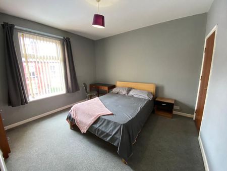 3 bedroom house share to rent - Photo 2