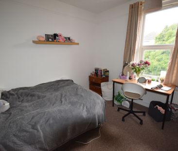 2 Bedroom Flat To Rent in Winton - £1,120 pcm Tenancy Info - Photo 2