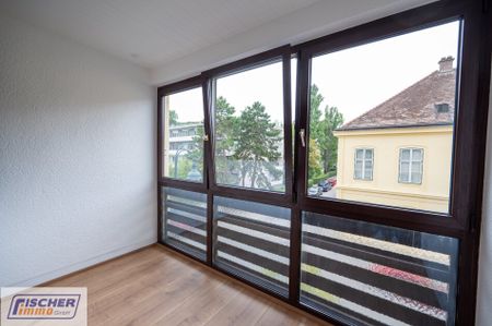 2 Zimmer-Wohnung mit Loggia und Garage im Zentrum von Baden - Photo 2