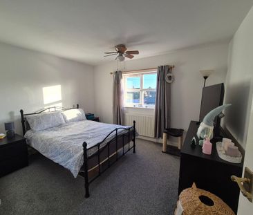 2 bedroom semi-detached house to rent - Photo 3