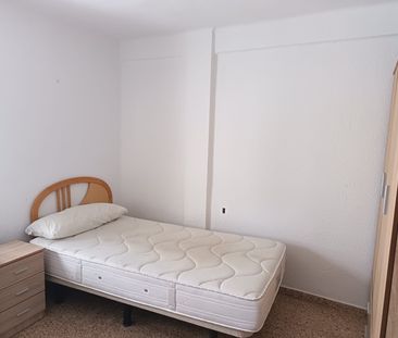 Flat - Valencia (Ciutat Jardí) - Photo 1