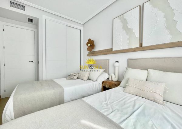 TWO-BEDROOM PENTHOUSE - LOS ALCÁZARES