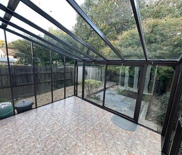 2 bedroom end of terrace house to rent - Photo 4
