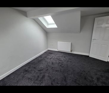 1 Bed Flat, Wellington Street East, M7 - Photo 1