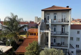 Apartamento T1 equipado e mobilado, em Santo Ildefonso