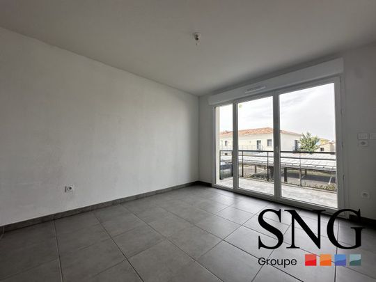 T2 AVEC BALCON + PARKING - Photo 1