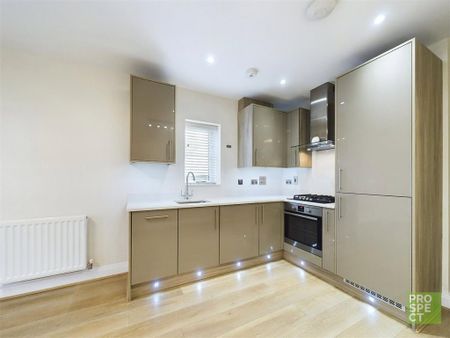 2 bedroom apartment to rent - Photo 3