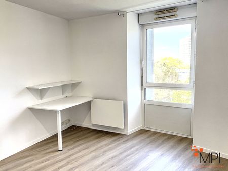 Location Appartement 1 pièce 25m² - Photo 3