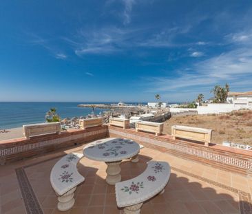 769991 - Villa For rent in Cabopino, Marbella, Málaga, Spain - Photo 3