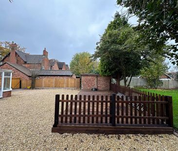4 bedroom detached house to rent - Photo 3
