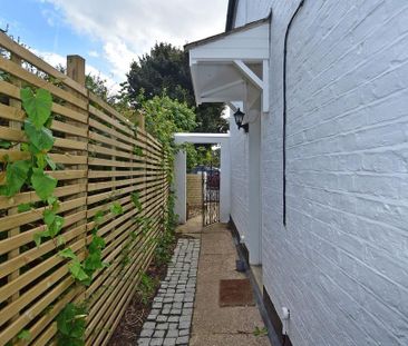2 bedroom cottage to rent - Photo 4