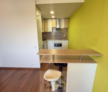 Apartment for rent, 3+kk - 2 bedrooms, 68m - Photo 3