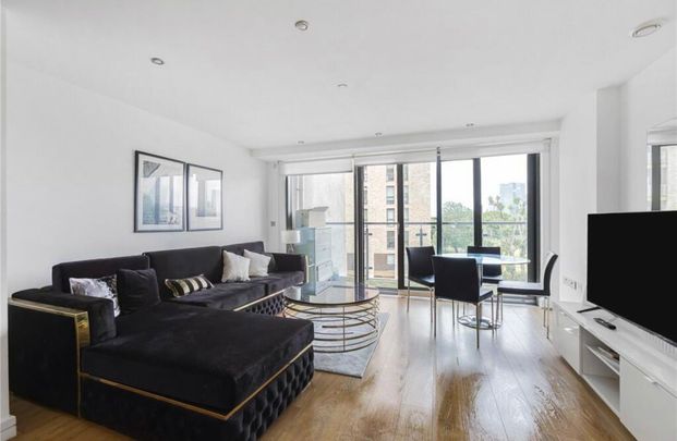 2 Bed Flat, Craig Tower, E3 - Photo 1