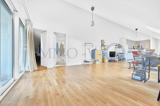 SPACIOUS AND BRIGHT WITH BALCONY-LOGGIA - Foto 1