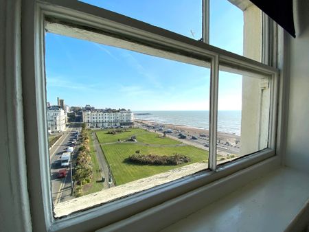 2 bed apartment to rent in Warrior Square, St. Leonards-on-Sea, TN37 - Photo 3